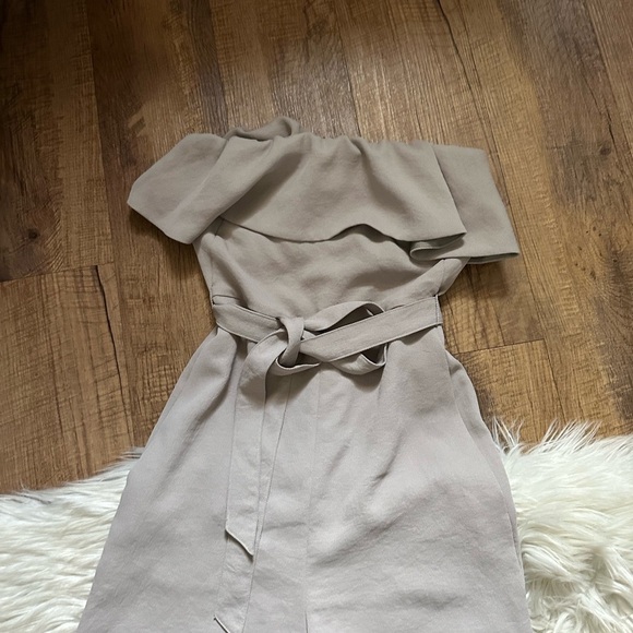 ARITZIA Babaton Strapless Flutter Jumpsuit In Taupe - Picture 5 of 6